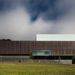Polideportivo 001