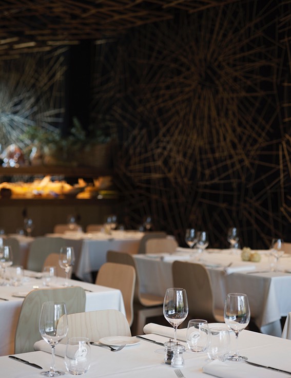 Restaurante007